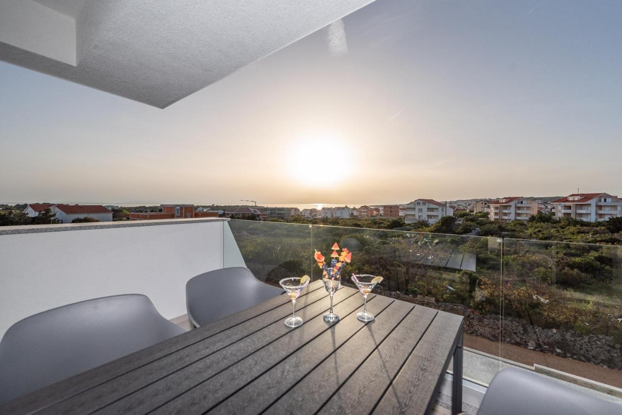 Apartments & Rooms Pool Villas Maris Novalja Ngoại thất bức ảnh